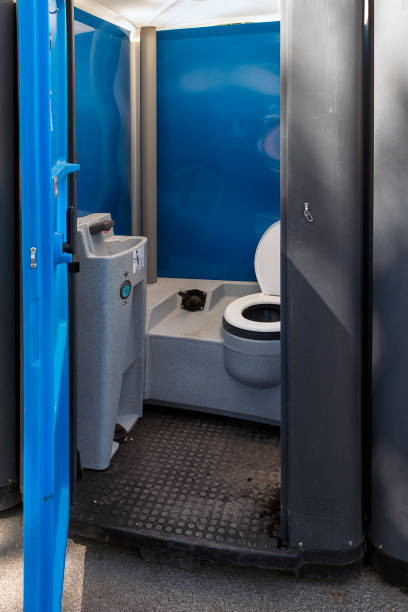 Best Affordable portable toilet rental  in Cuero, TX