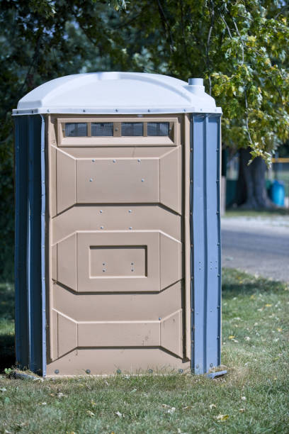 Affordable portable toilet rental in Cuero, TX